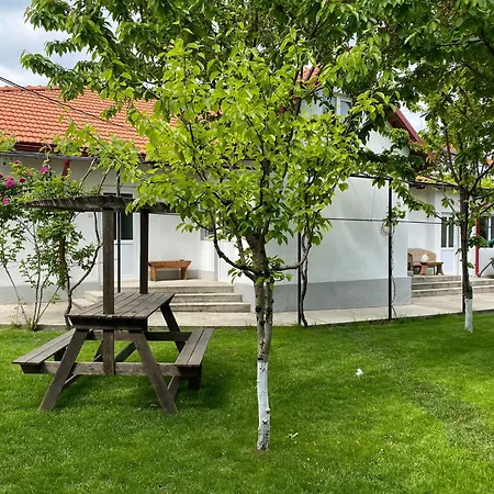 Pensión Casa Porumbelul 3*