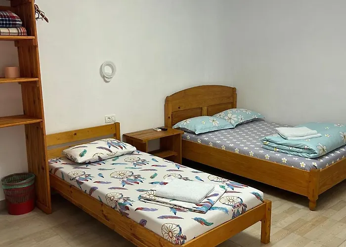 Casa Porumbelul Vama Veche